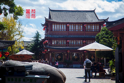 云雪丽·木楼餐厅旅游景点攻略图