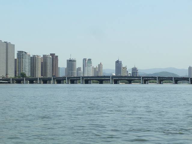 漂浮式音乐喷泉