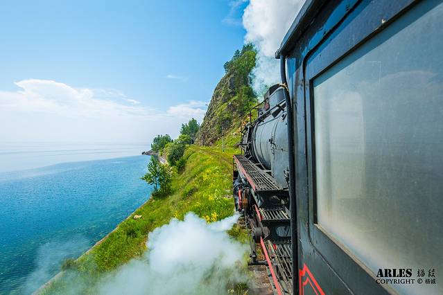 贝加尔湖环湖火车