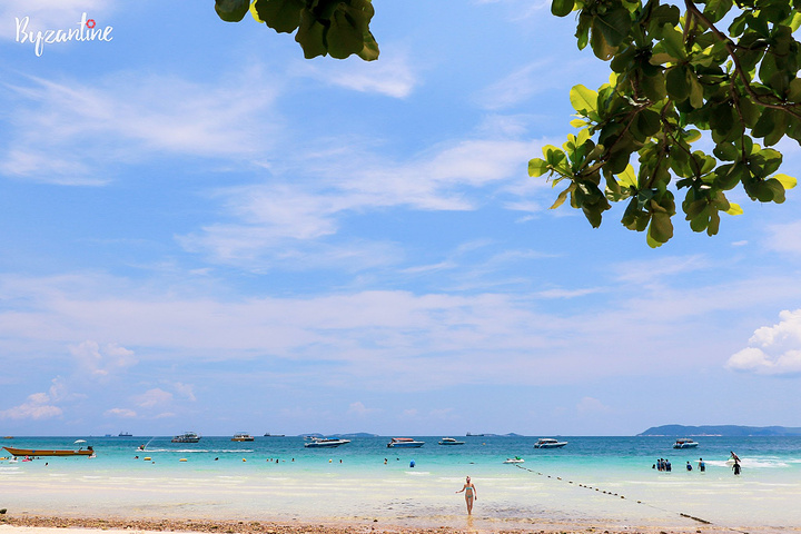 踏踏实实地在格兰岛的哈天海滩躺了一个下午,
