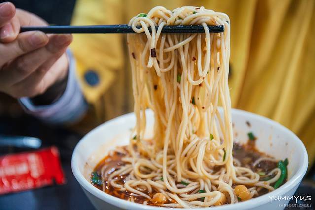 秦云老太婆摊摊面