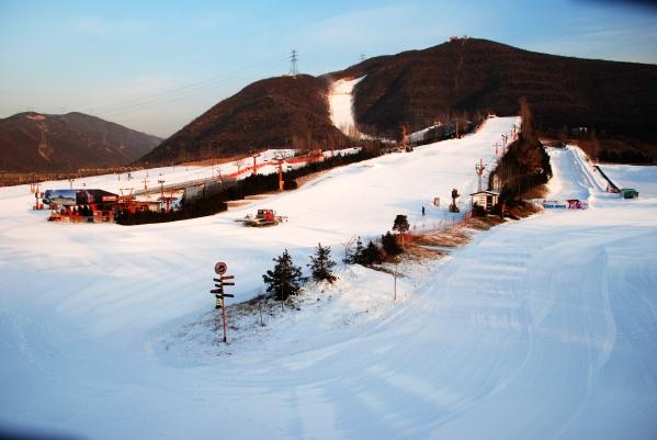 北京军都山滑雪场
