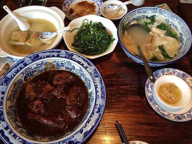 老村长湖北菜(小东门店)