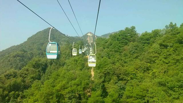 桂林丹霞八角寨景区