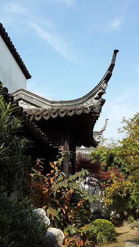 快的造型 已经使苏州博物馆成为一处经典地标透明的藻井屋顶采用玻璃