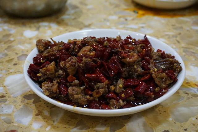 鸿鹤仔姜鲜锅兔(汇西店)