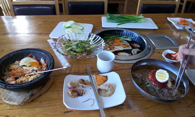 汉拿山韩式烤肉(长白山万达店)