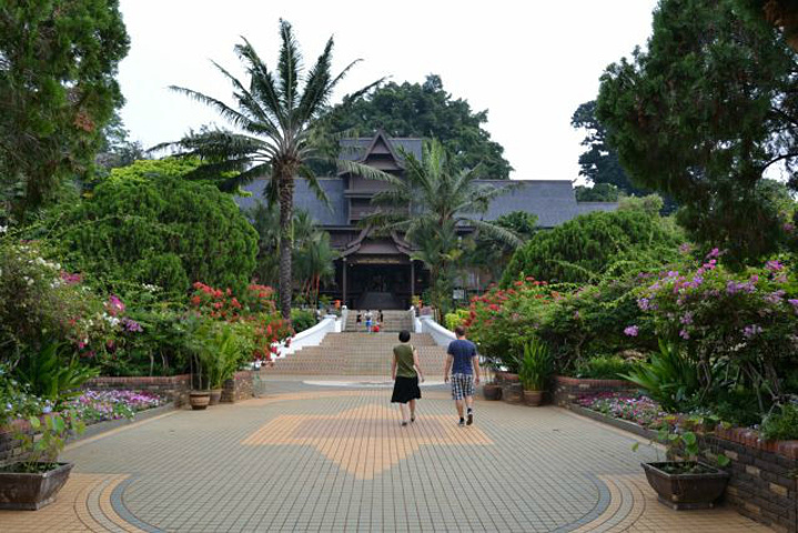 亚洲 马来西亚 马六甲州 马六甲市 - 西部落叶 - 《西部落叶》· 余文博客 亚洲 马来西亚 马六甲州 马六甲市 - 西部落叶 - 《西部落叶》· 余文博客