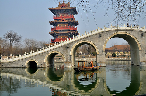 清明上河园