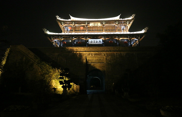 逛:临漳门,泉州南音艺苑 南音是世界非物质文化遗产,和它地位相当的