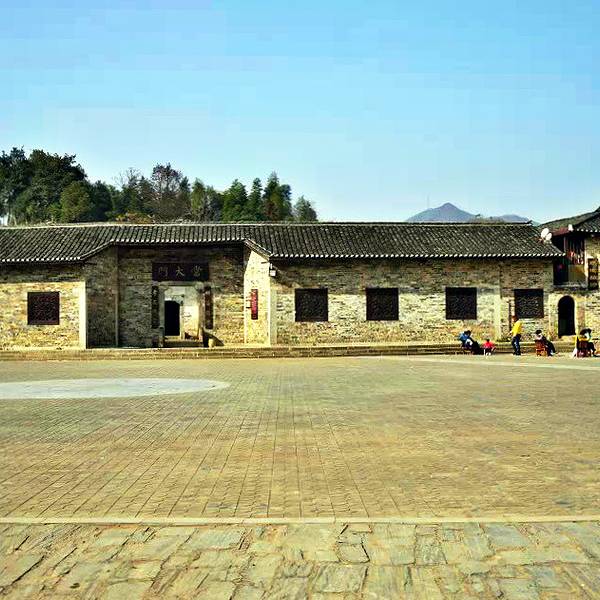 岳阳旅游景点_2018岳阳旅游收入(2)