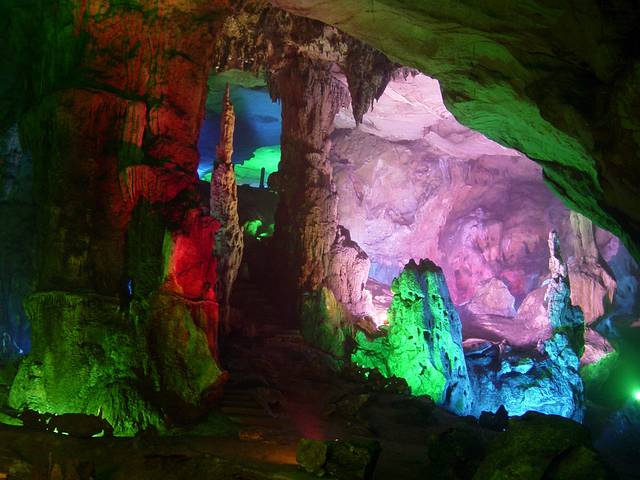 洪岩仙境风景区