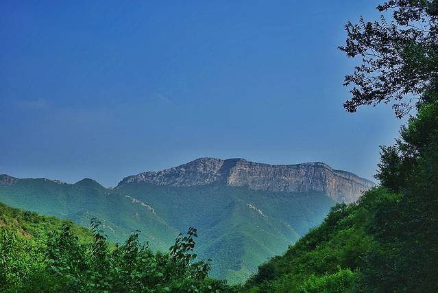 黄龙山庄旅游区