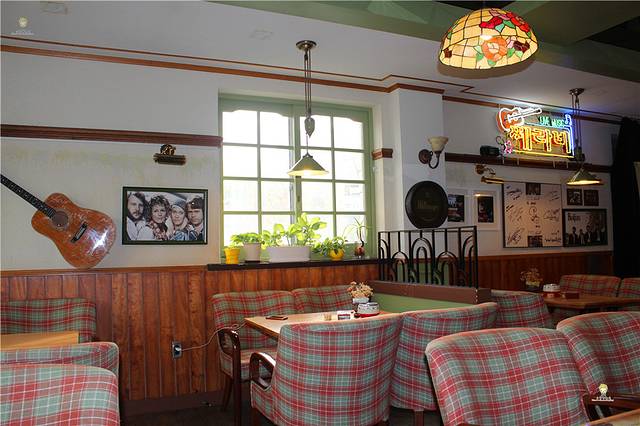 C’est La Vie音乐茶座