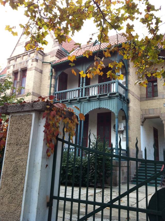 海军营部大楼旧址