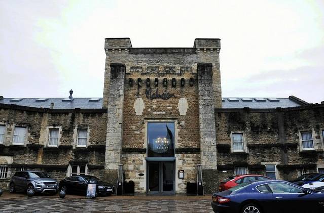 牛津城堡和监狱