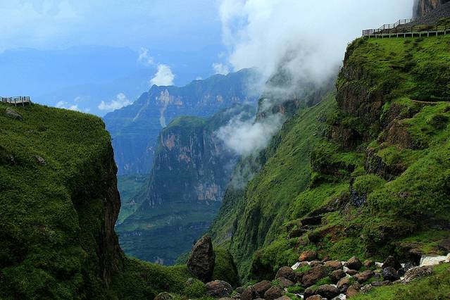 鸡公山大峡谷