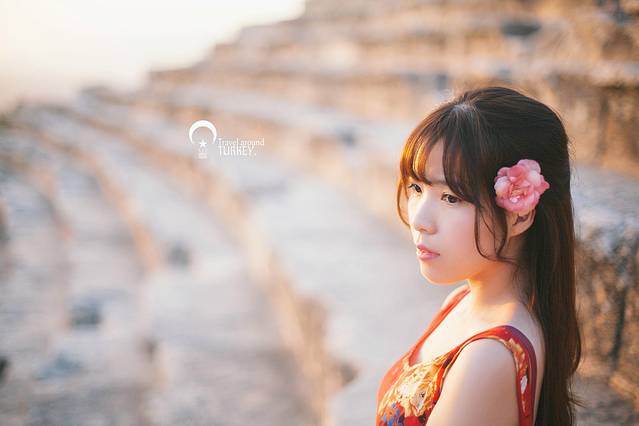 如何给女生拍出美美的照片 a1eee8a48f6685f7.jpg_r_640x426x70_7312bec5.jpg