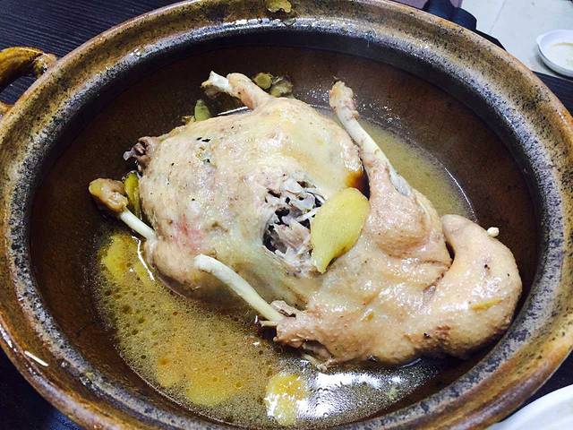 悦友叶记姜母鸭(东美店)