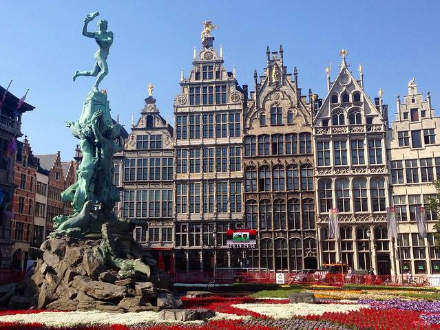 安特卫普大广场