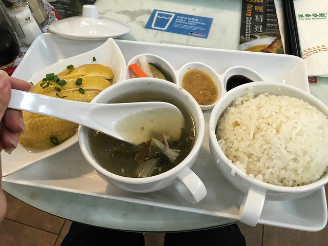 第二:如果是大陆居民,就算香港机场转机3次以