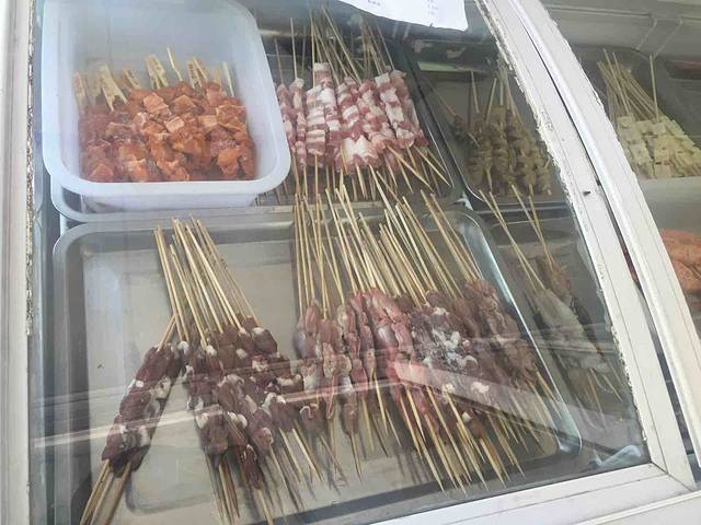 宏盛园垂钓烧烤区