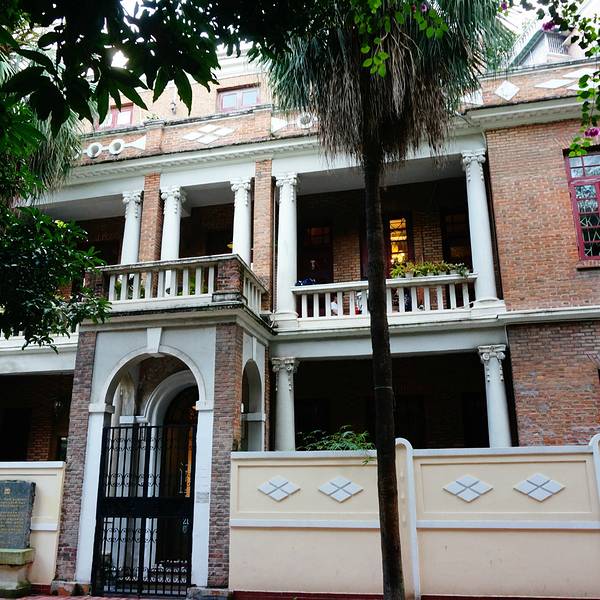 它拥有最具代表性的五大侨园,春园,逵园(中共三大会址旧址),简园,明