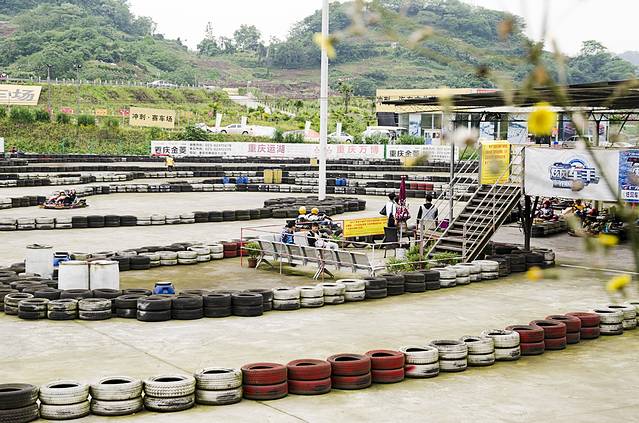 洋人街(盘龙转盘)