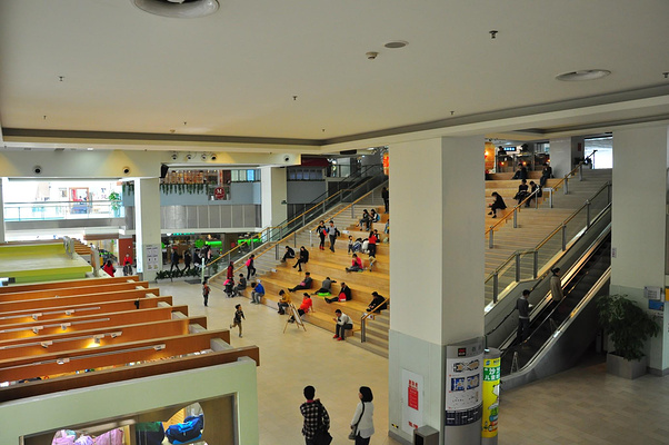 深圳最有名最繁华的购物中心