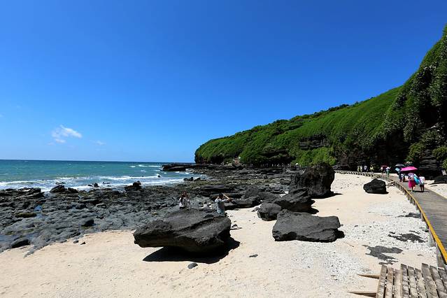 南湾鳄鱼山景区