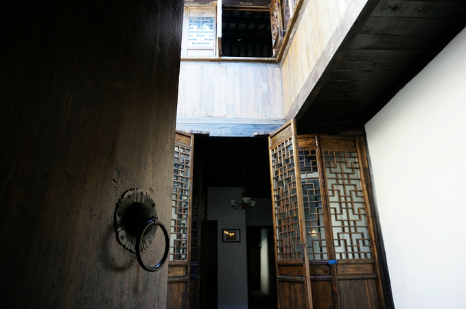 再好的江南终须一间寒舍赏花听香