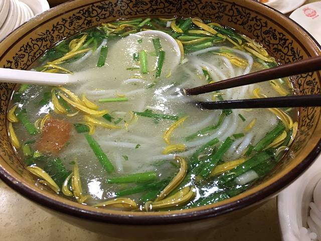 桥香园过桥米线（金马坊店）