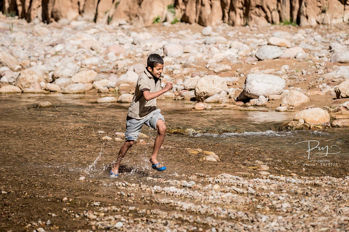 照,欣赏风景的最佳点,可惜跟团被赶鸭子,天气也