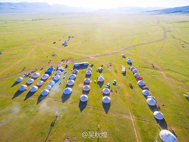 巴音布鲁克天鹅湖