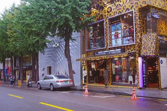 新沙洞时尚购物街