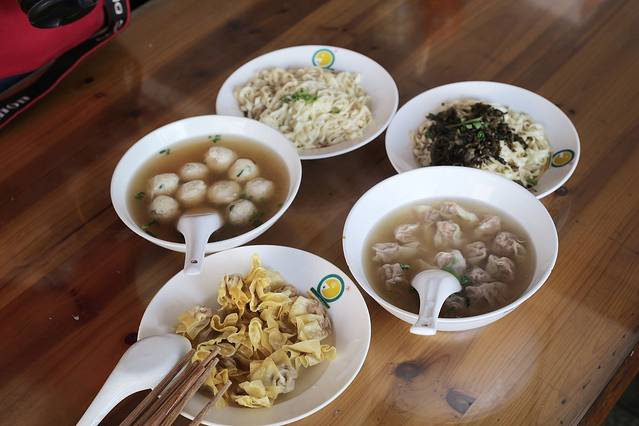 沙县庙门扁肉店