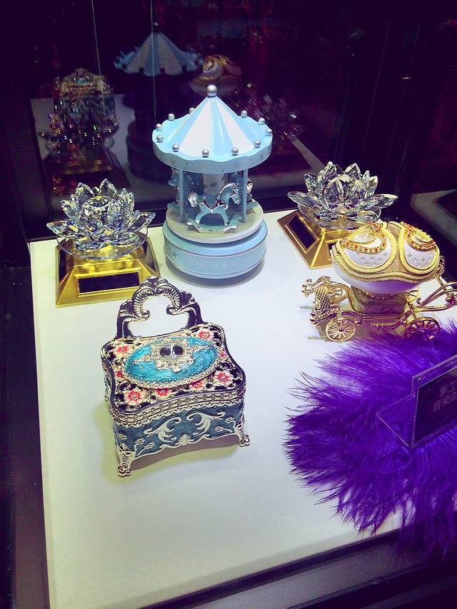 PUMA新光三越高雄三多门市