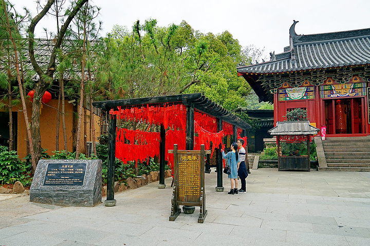 杭州黄龙洞月老祠2021图片