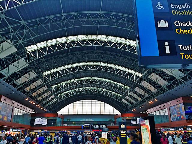 萨比哈·格克琴国际机场