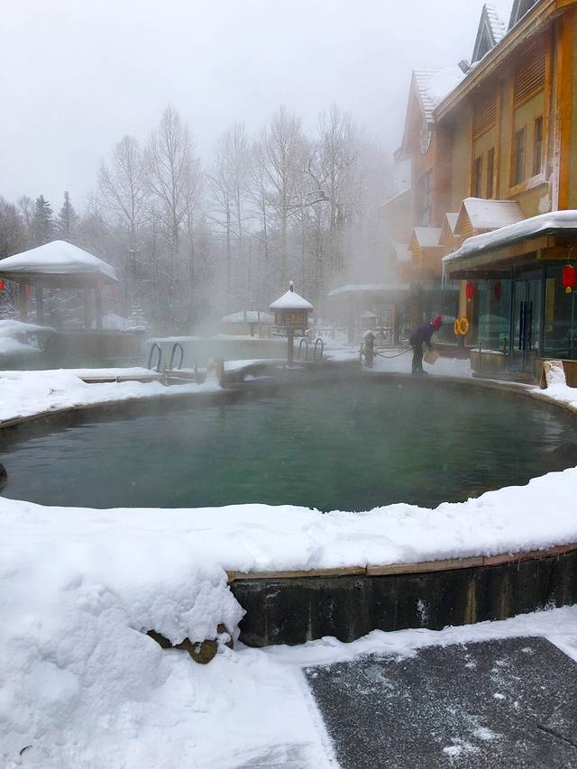 聚龙泉养生会馆