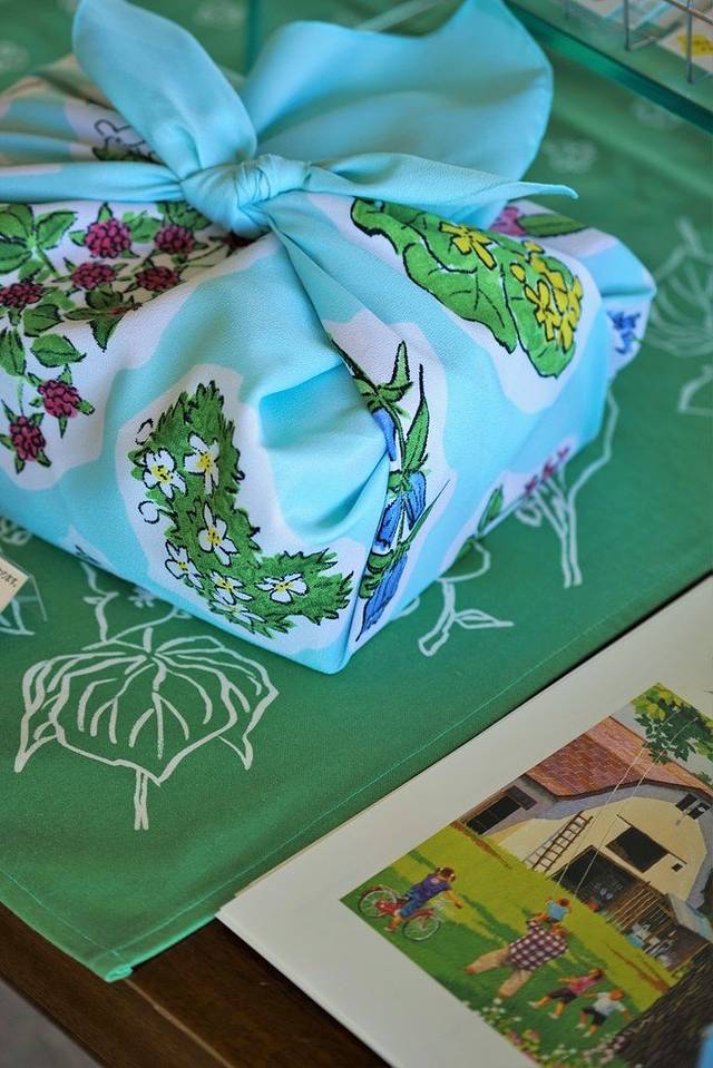 六花亭 （富良野店）