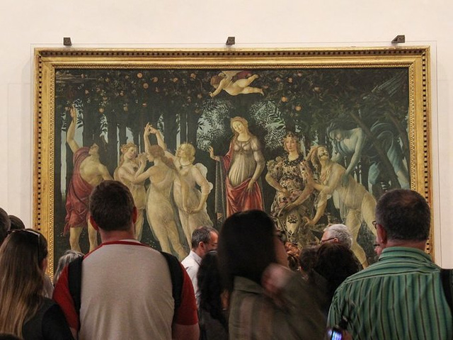 2017乌菲兹美术馆无疑是这座鲜花之城中的最