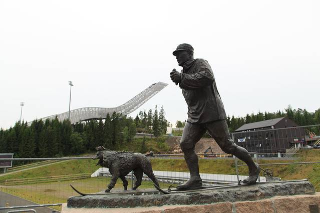 霍尔门科伦滑雪博物馆