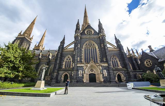 圣巴特利爵主教座堂