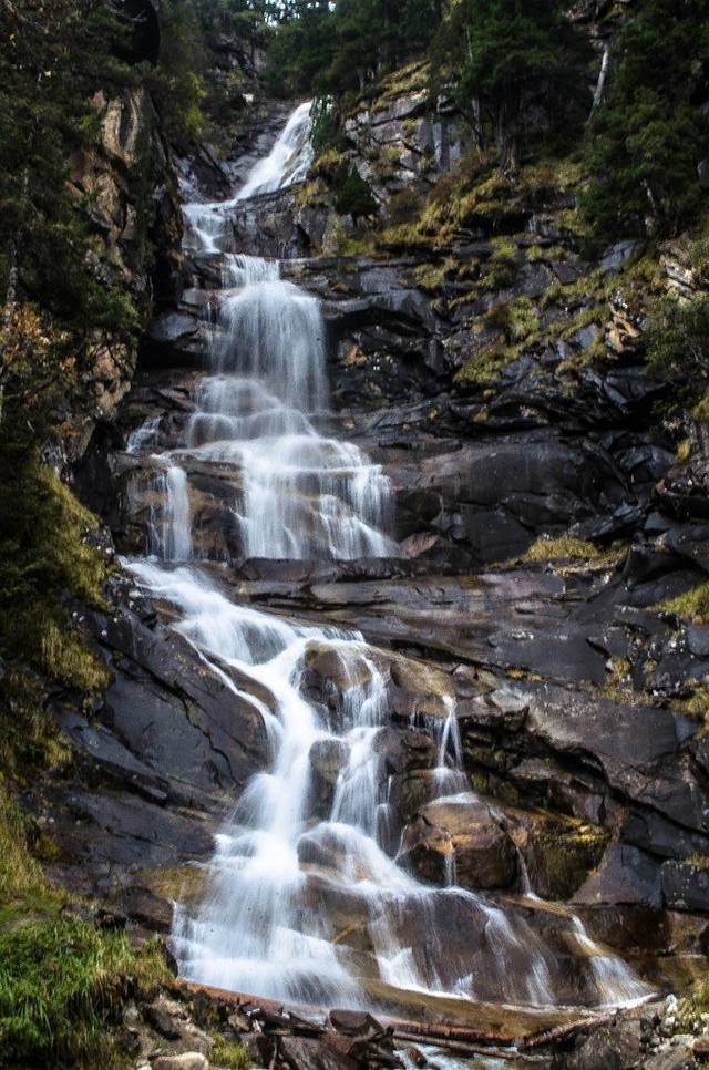 毕棚沟景区-白龙瀑布