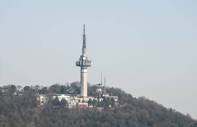 岳麓山国家重点风景名胜区-长沙会战碑