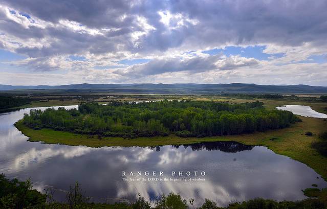 呼伦贝尔月亮湾