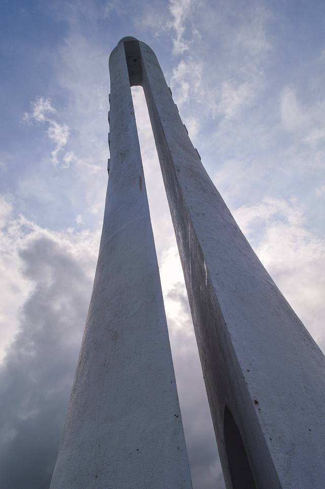 北回归线标志塔