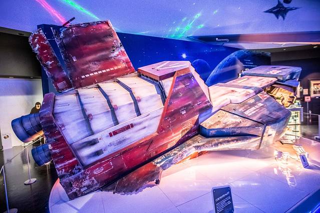 实物大《机动战士高达》独角兽立像