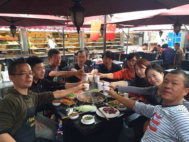 火锅摆在川西坝子(茶店子直营店)